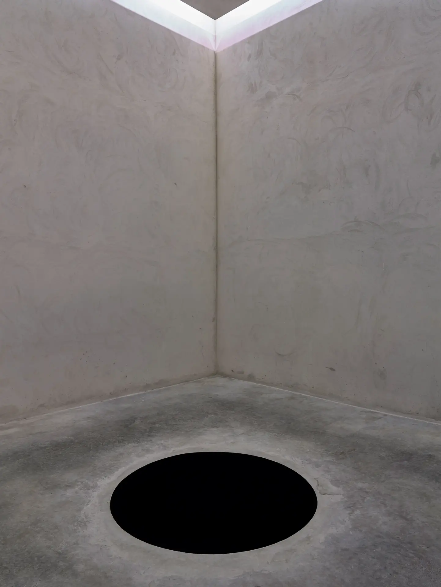 Anish kapoor descent into limbo porto col 1