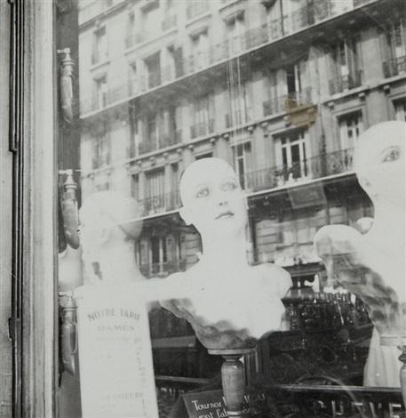 Dora maar vitrines salon de coiffure paris c 1935
