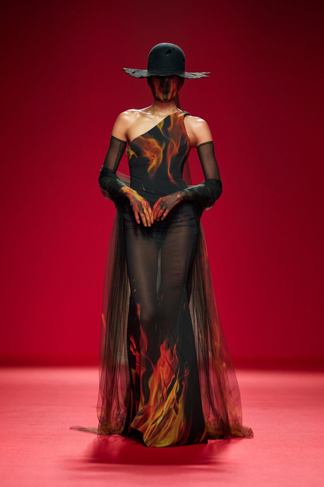 Robert wun ss24 runway press look08