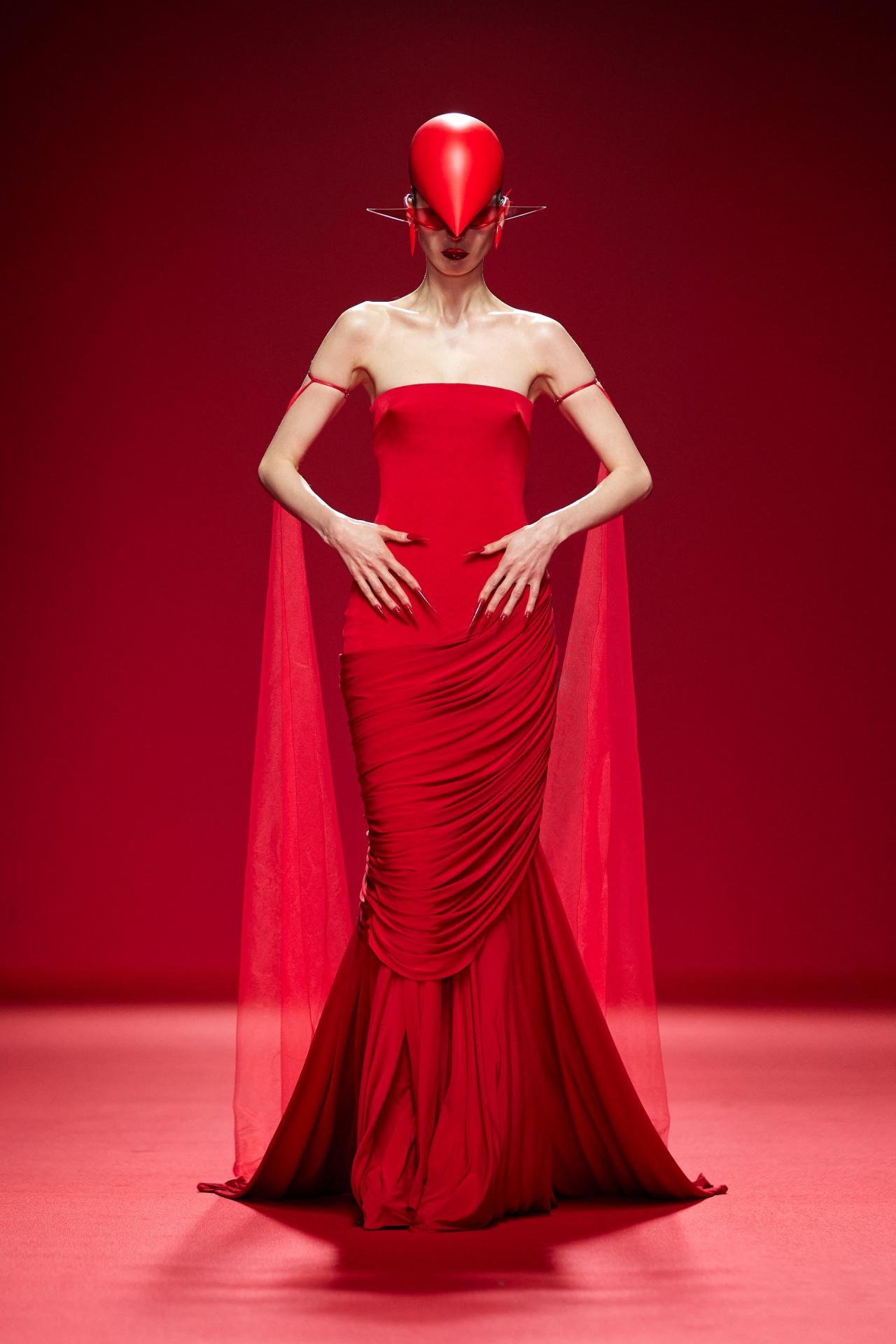 Robert wun ss24 runway press look17