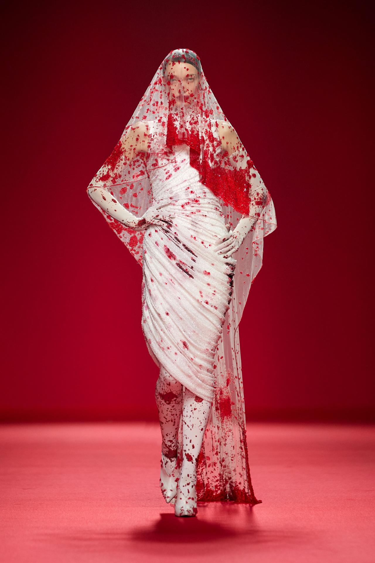 Robert wun ss24 runway press look23