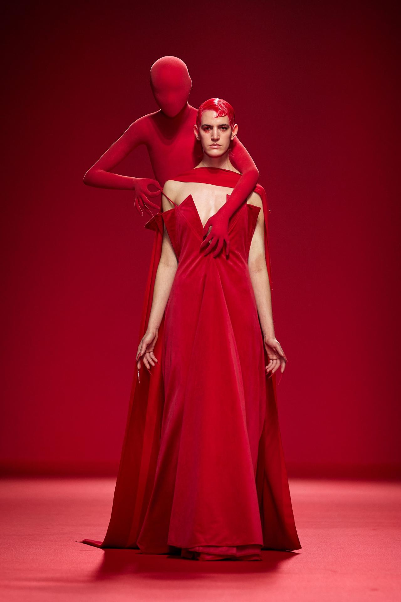 Robert wun ss24 runway press look24